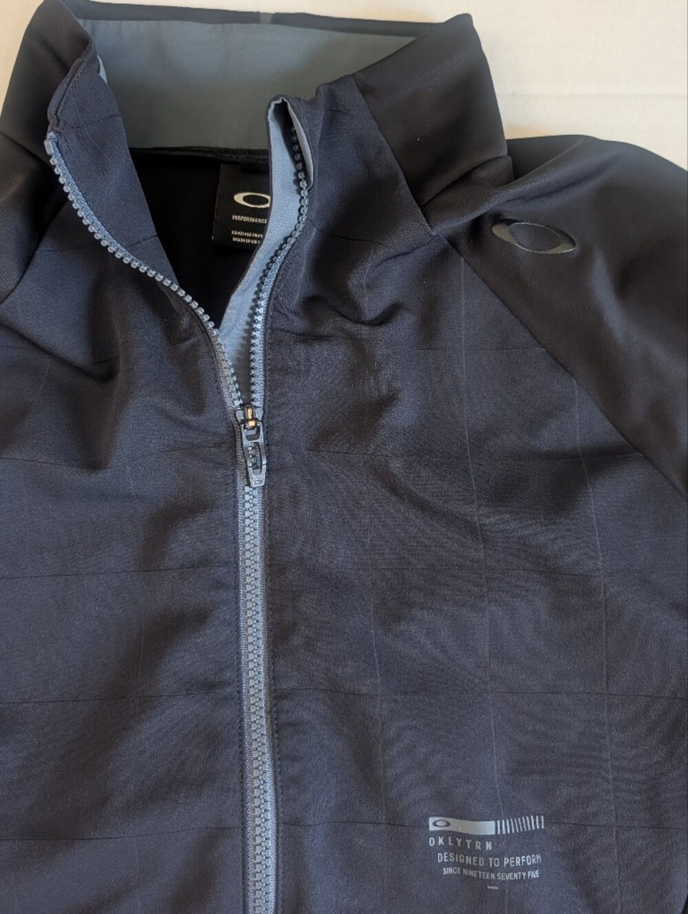 Oakley Enhance Performance Zip Jacket Navy L - Picture 3 of 4